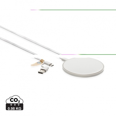 Logotrade Logogeschenke das Foto: 10W Wireless Charger aus RCS Standard recyceltem Kunststoff
