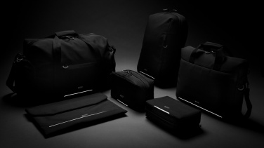 Logotrade werbemittel das Foto: Swiss Peak AWARE™ Tech-Pouch PVC free