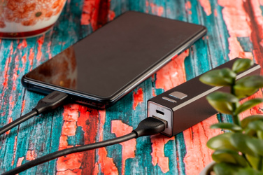 Logotrade werbemittel das Foto: Metall-Powerbank PORT HOPE 2200mAh