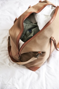 Logotrade promotional giveaways photo of: VINGA Sloane RCS RPET weekender bag