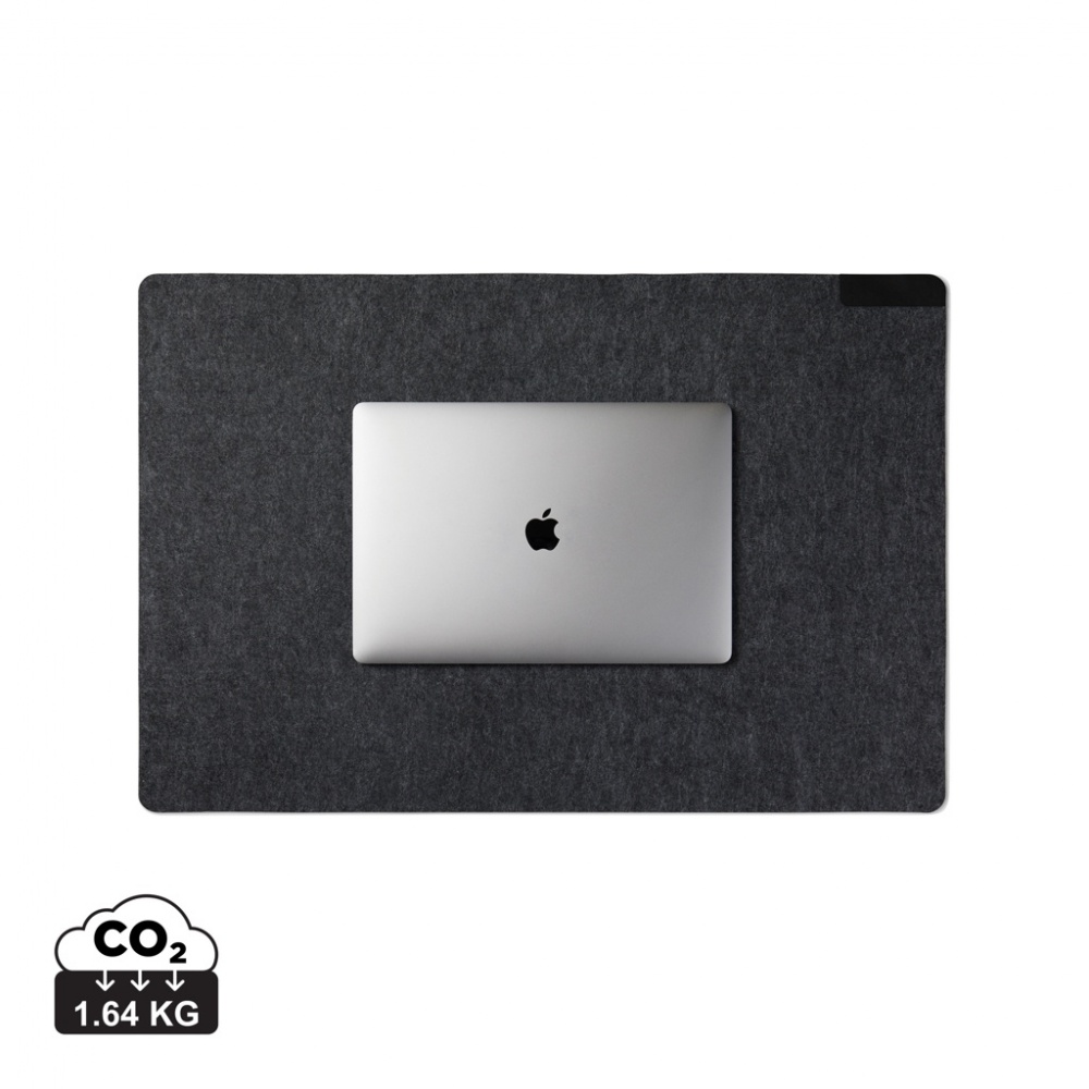 Logotrade corporate gift picture of: VINGA Albon GRS recycled felt desk pad