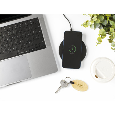 Logotrade advertising product picture of: Tecco GRS Recycled Alu 15W Wireless Charger