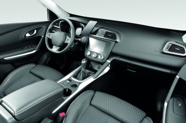 Logo trade advertising products picture of: 15W magnetic car charger