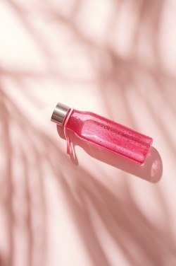 Logo trade ärikingi pilt: VINGA Lean tritaanist veepudel