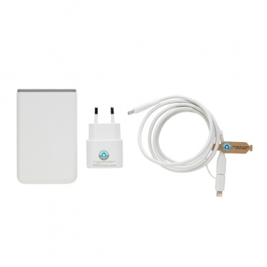 Logo trade reklaamkingid foto: Surge RCS taaskasutatud PET 20W tüüpi C 3 tk laadimiskomplekt