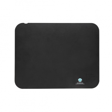 Logotrade firmakingituse foto: Swiss Peak RCS taaskasutatud PU 15W 3 in 1 laadimishiirepadi