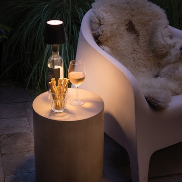 Logotrade reklaamtooted pilt: BottleGlow RCS taaskasutatud plastpudeli lamp