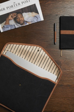 Logo trade reklaamkingitused foto: VINGA Bosler GRS taaskasutatud lõuendist 16" sülearvuti ümbris