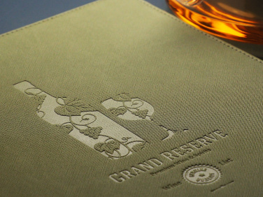 Logotrade firmakingi foto: Kaaned Fine Dining Pro 2013324
