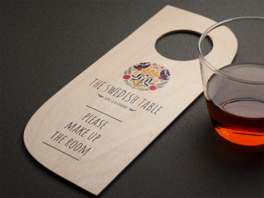 Logo trade firmakingituse pilt: Puidust infolipik 1160121