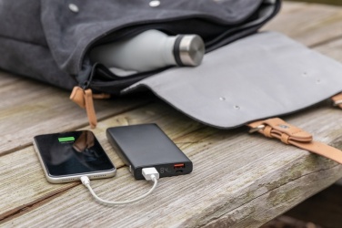 Logo trade mainoslahja kuva: Alumiininen 18W 10000mAh PD varavirtalähde