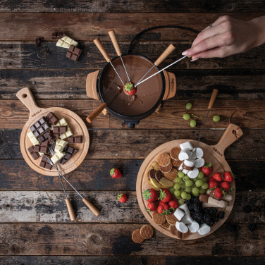Logotrade mainoslahjat kuva: BOSKA sähköinen fondue-setti - 2,3 l (EU-tyyppi F)