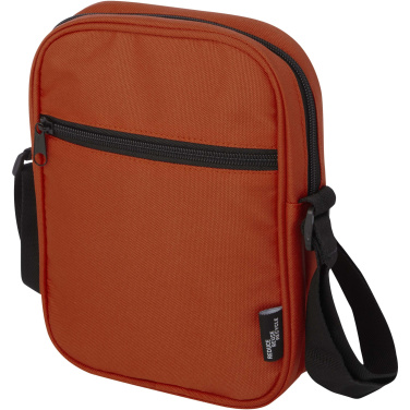 Logotrade mainoslahja tuotekuva: Byron GRS-kierrätetystä materiaalista valmistettu crossbody-laukku 2 l