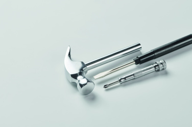 Logotrade mainoslahjat kuva: Vasara/ruuvimeisseli