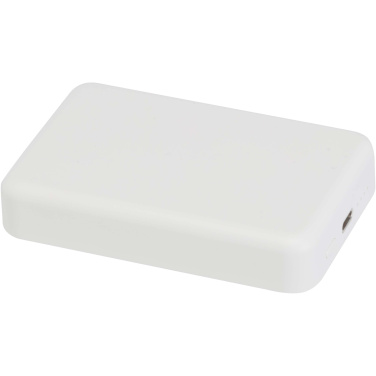 Logotrade firminės dovanos nuotrauka: „Acrab“ 10 000 mAh 15 W magnetinė belaidė išorinė baterija su 20 W PD – pagaminta iš perdirbto plastiko