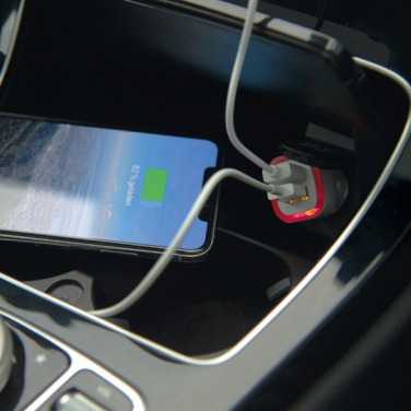 Logotrade biznesa dāvanas foto: USB uzlādes adapteris KFZ FRUIT