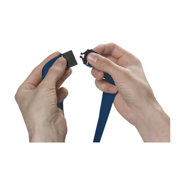 Logotrade biznesa dāvanas foto: KeyCordSafety 2,4 cm