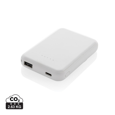 Logotrade korporatīvās dāvanas foto: Zvaigžņu RCS pārstrādātās plastmasas 5000 mah 5 W magnētiskā jauda