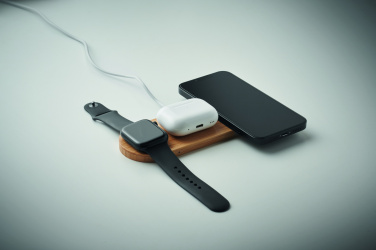 Logotrade logo dāvanas foto: 3 vienā 15 W bezvadu lādētājs