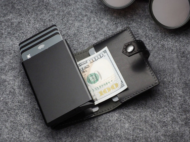 Лого трейд бизнес-подарки фото: Кошелёк RFID 2109141