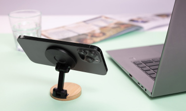 Лого трейд pекламные продукты фото: Подставка для телефона Magmount RCS из переработанного пластика и бамбука