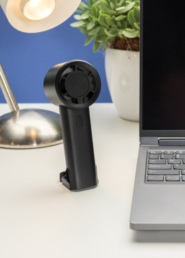 Логотрейд pекламные cувениры картинка: Перезаряжаемый портативный вентилятор Twist RCS из переработанного пластика