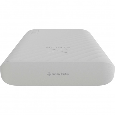 Logotrade kampanjprodukter bild: Xtorm XG210 Go2 snabbladdande powerbank på 15 W, 10 000 mAh