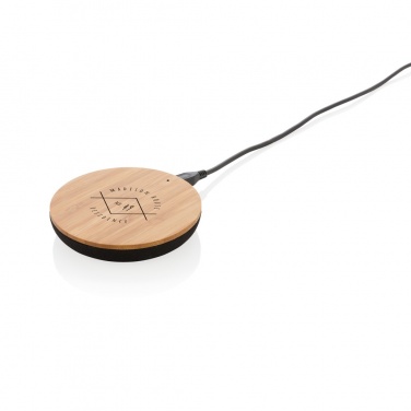 Logotrade reklamprodukter bild: Bamboo X 5W trådlös laddare