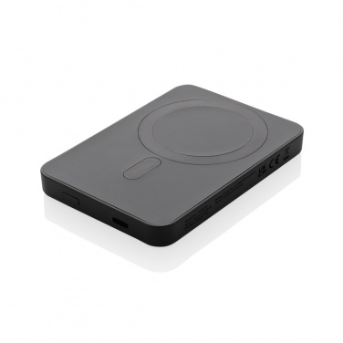 Logotrade kampanjprodukter bild: Magnetix 5.000mAh magnetisk powerbank, RCS återvunnen plast