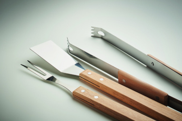 Logotrade kampanjprodukter bild: Grillset i ek