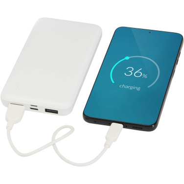 Logotrade profilprodukter bild: Intan 10 000 mAh 10 W powerbank av återvunnen plast