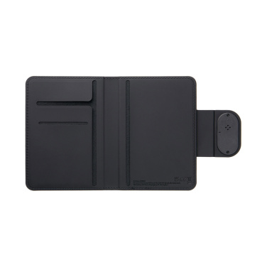 Logotrade profilprodukter bild: VINGA Baltimore RCS Passport Cover With Finder Dual